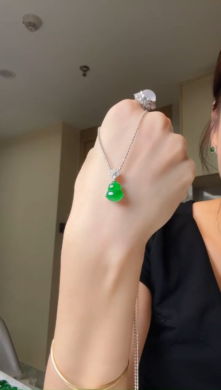 翡翠银S925镶嵌吊坠(不含链)天然翡翠吊坠