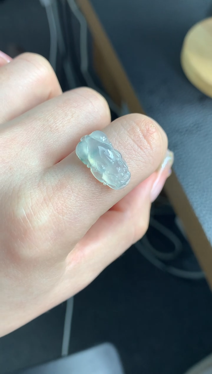 【闪购商品】定制翡翠未镶嵌貔貅