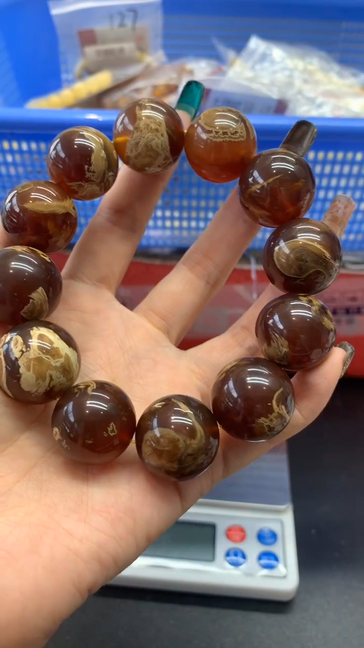 未镶嵌琥珀珠宝奇石1457