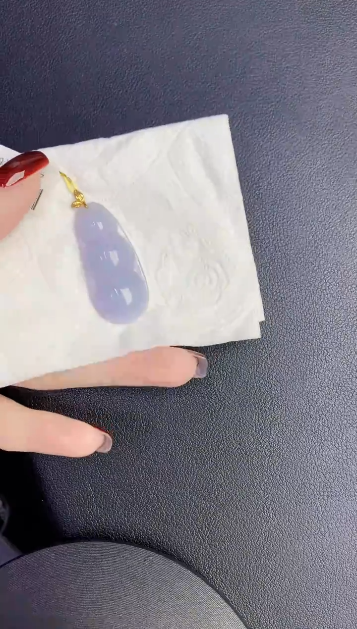 颈饰18K金镶嵌翡翠缅甸天然翡翠A货
