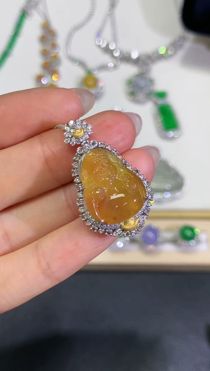 【闪购商品】翡翠颈饰18K金镶嵌团购31