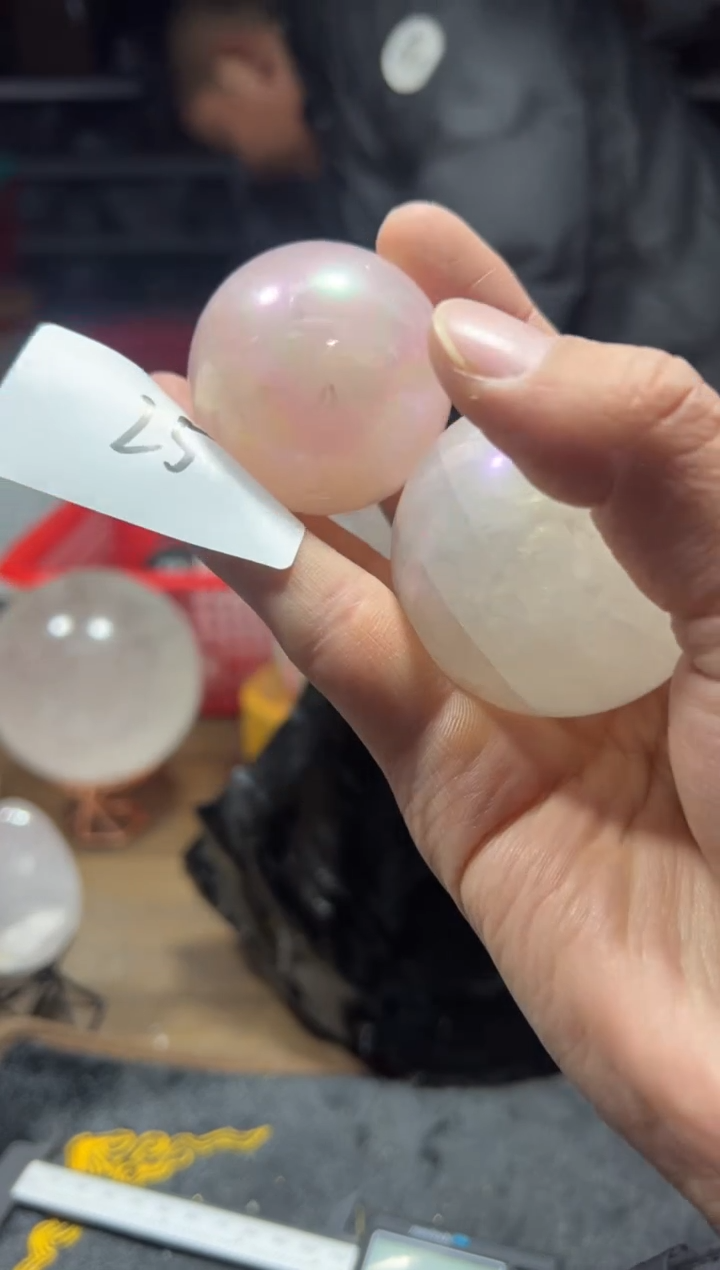 未镶嵌珠宝半成品水晶天然水晶默认微瑕25