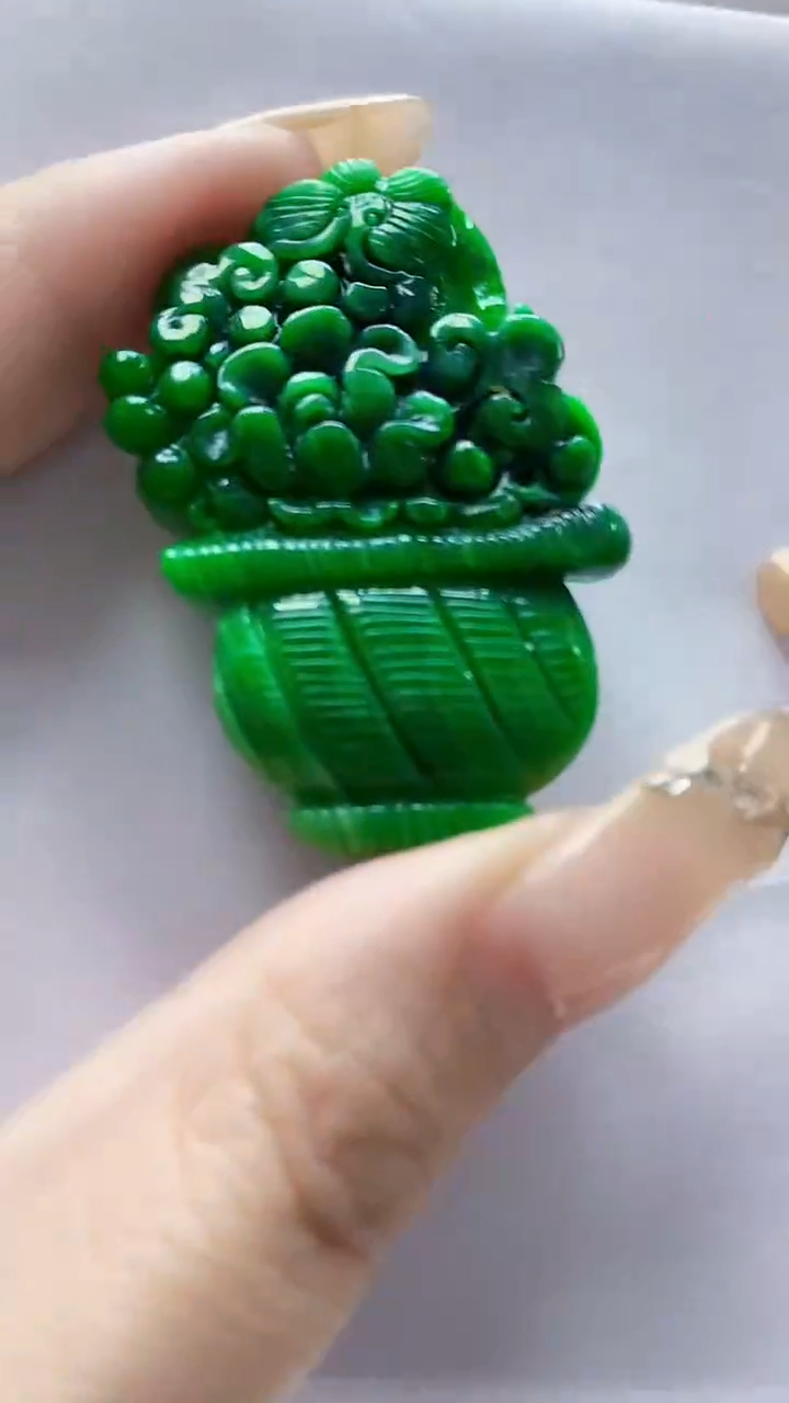 未镶嵌定制翡翠4868DD-毛货挂件170