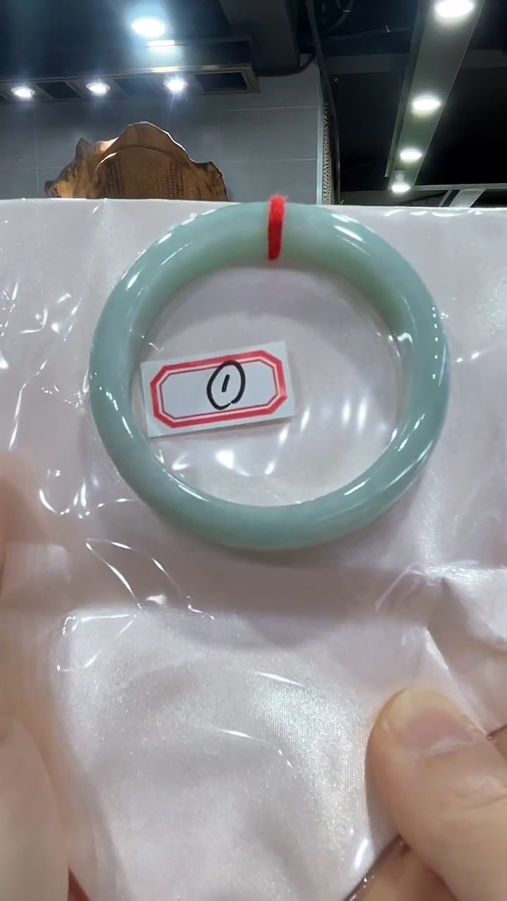 未镶嵌手镯翡翠下52