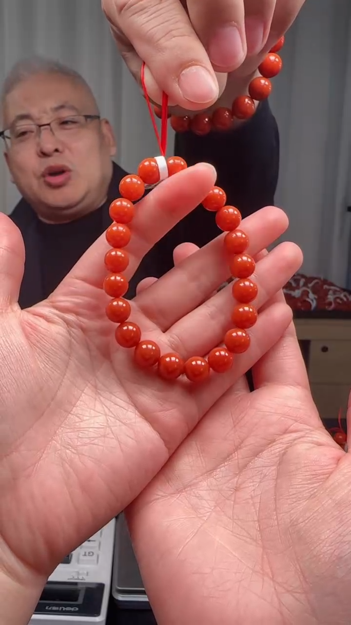 未镶嵌多样性发一件南红玛瑙【云端】9mm保山滴水洞圆珠单圈 