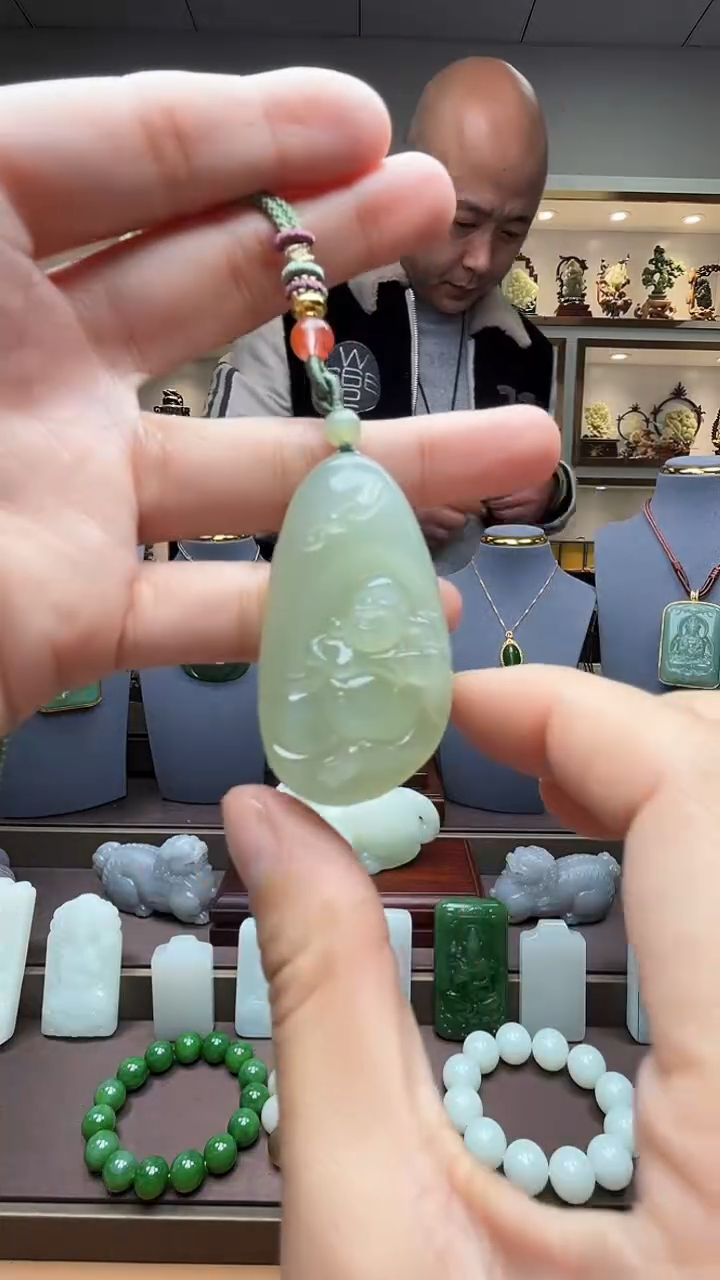 【闪购商品】和田玉颈饰未镶嵌苏