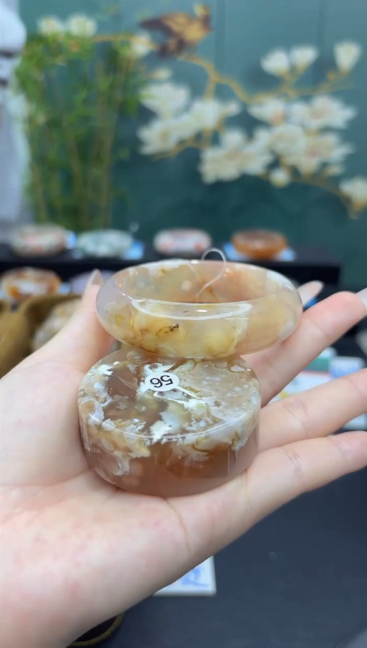 【闪购商品】石英质玉未镶嵌手镯A1192(56圈赠送镯心)