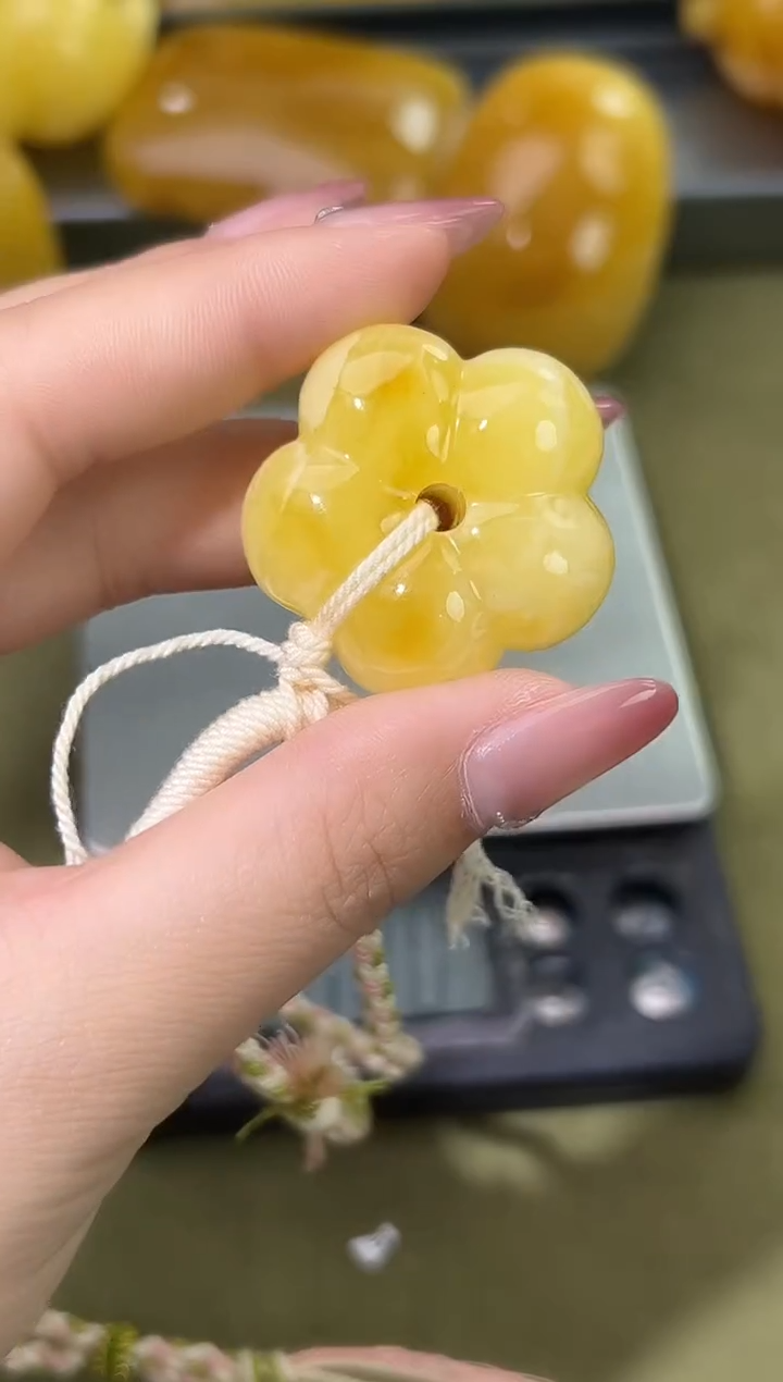 裸石琥珀未镶嵌天然琥珀蜜蜡吊坠