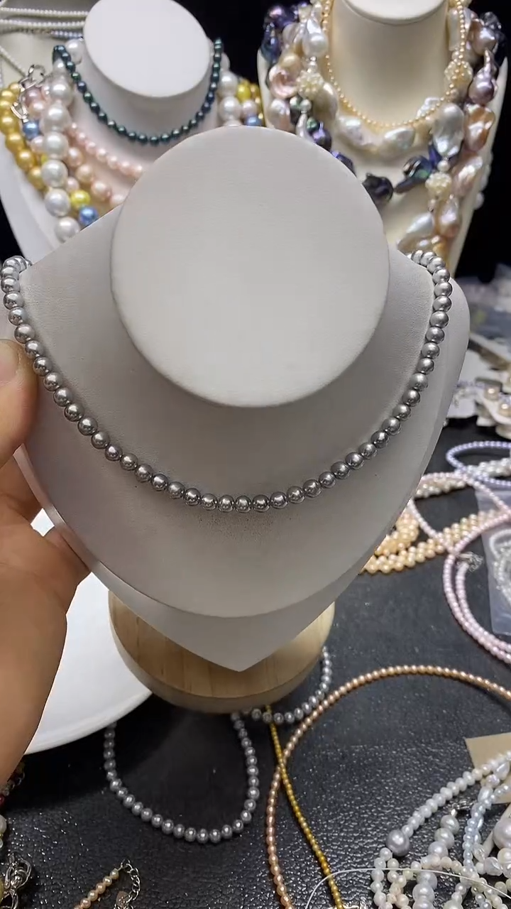 颈饰未镶嵌淡水珍珠多人