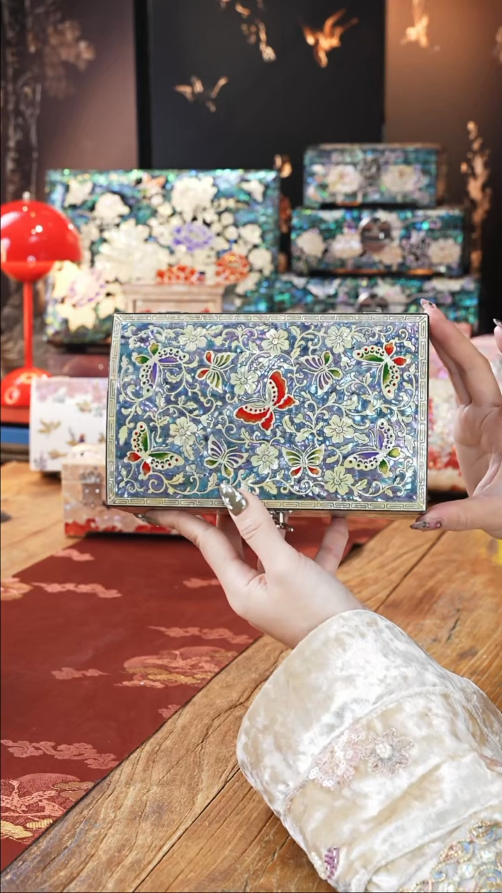 【闪购商品】瓷片豆包儿的星耀家