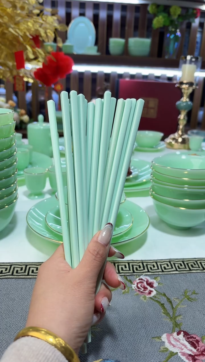 玉瓷筷子十双餐具