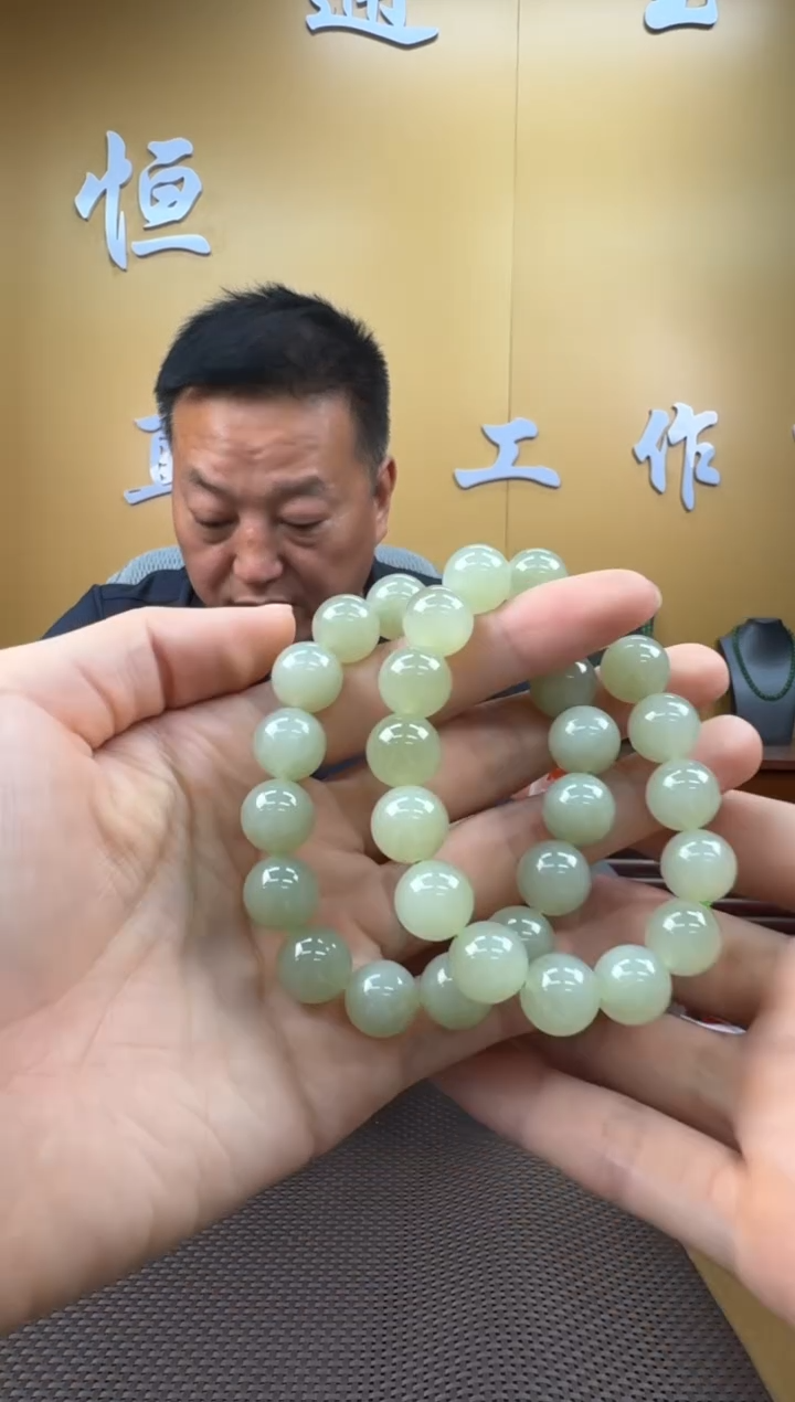 和田玉未镶嵌颈饰手串多样性，发一11*12