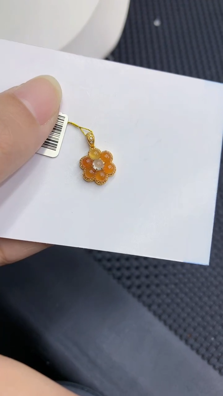 【闪购商品】翡翠颈饰18K金镶嵌            8