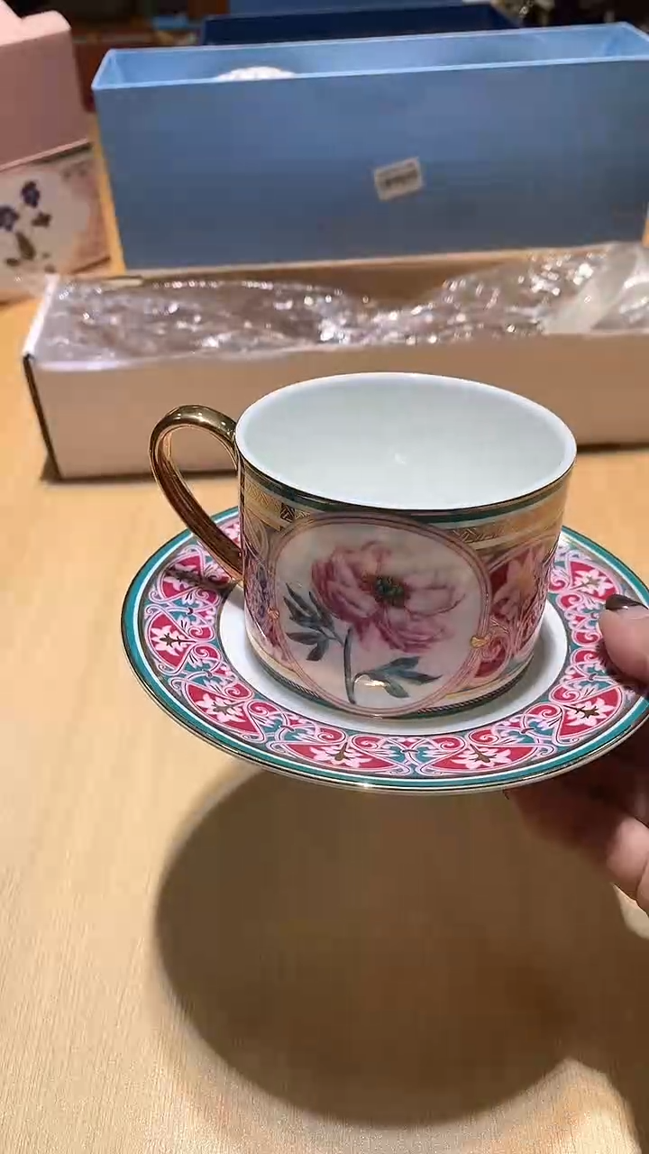 【闪购商品】瓷片锅碗瓢盆一件不剩