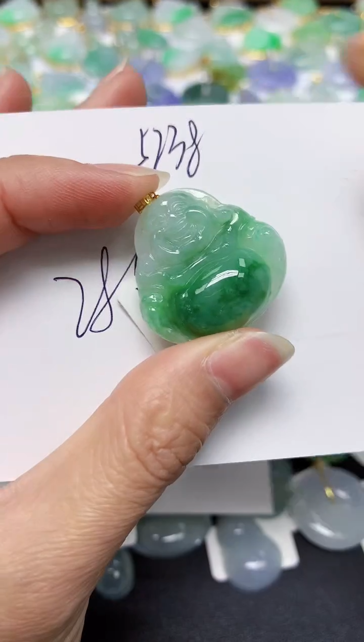 翡翠18K金镶嵌颈饰 天然翡翠A货