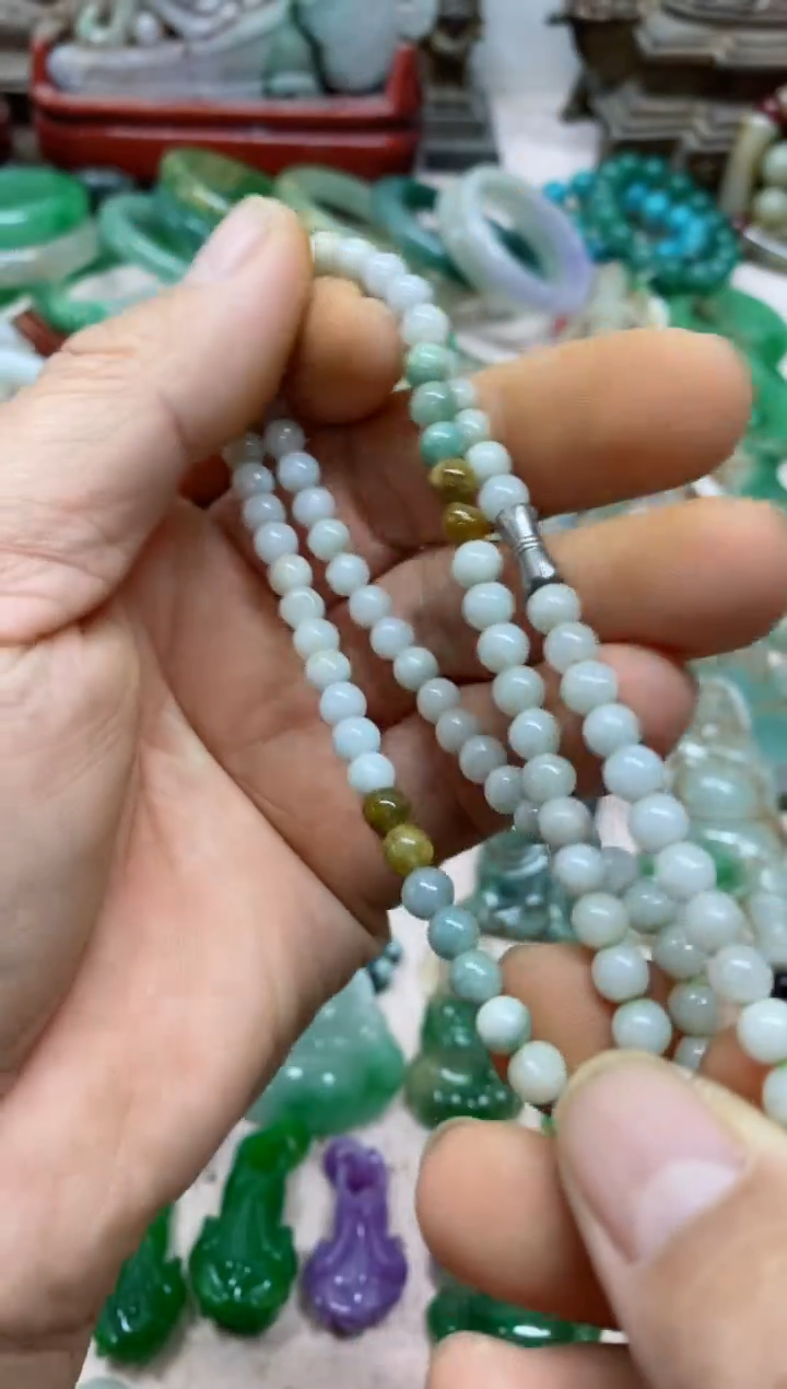 【闪购商品】93直播间的实时画面