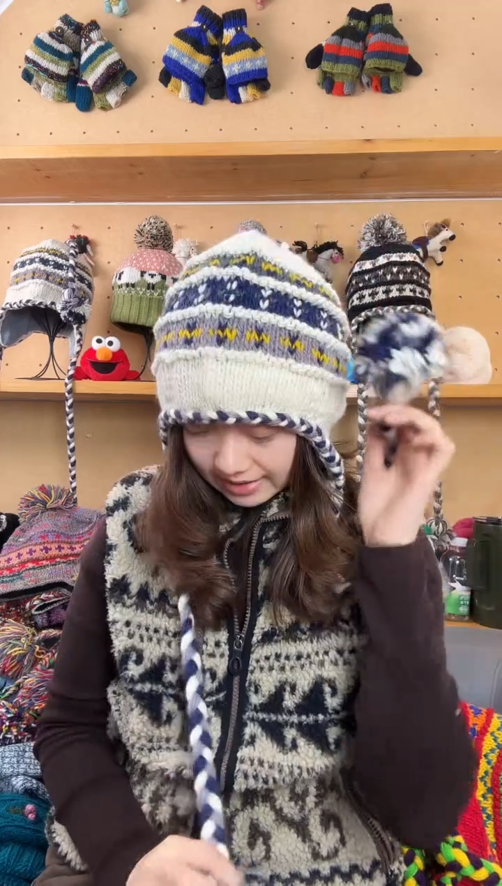 羊毛百分百纯手工长辫子白色