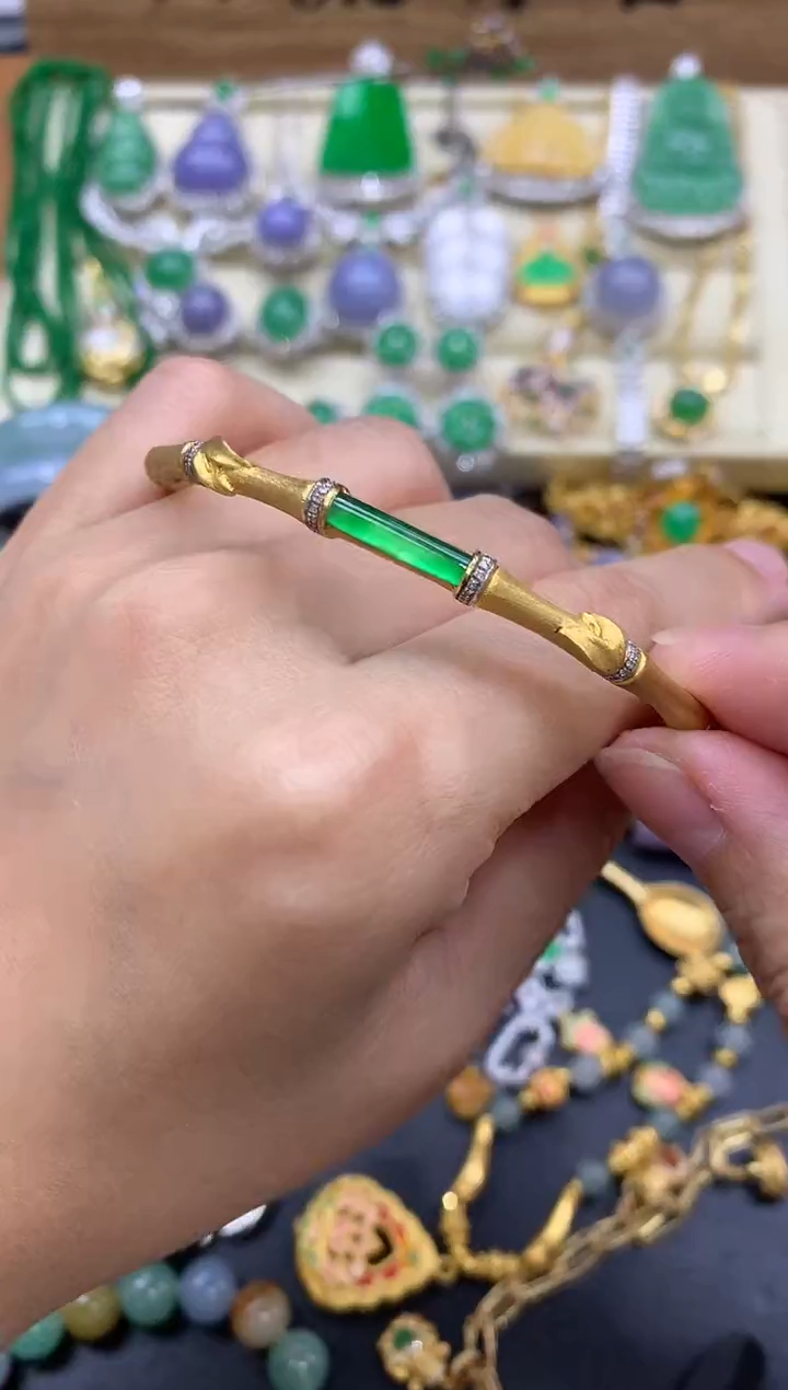 翡翠手镯18K金镶嵌485-中国好珍宝