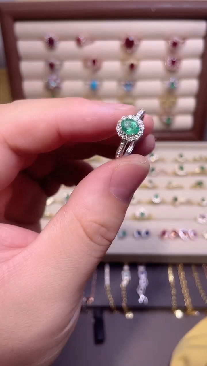 【闪购商品】祖母绿戒指银S925镶嵌1