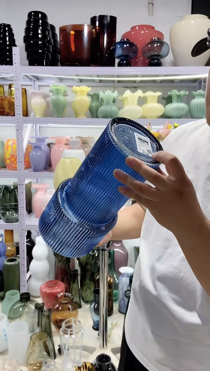 蓝色水塔花瓶1231312