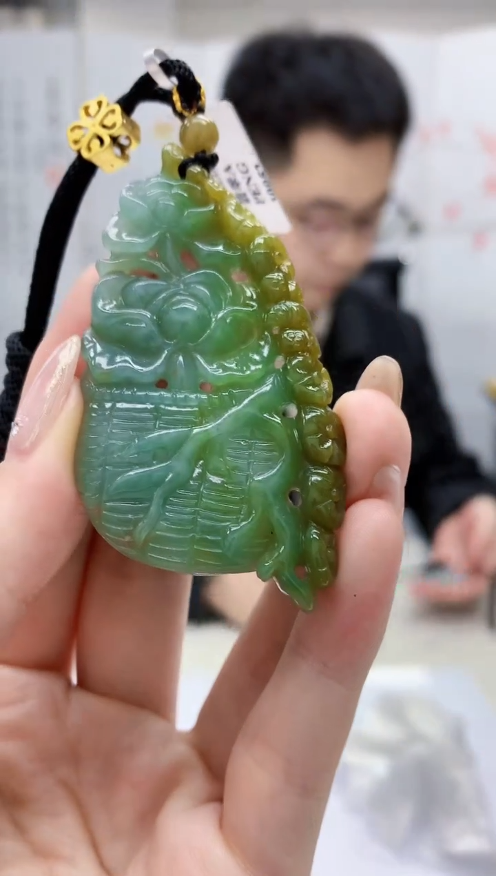 【闪购商品】定制翡翠未镶嵌5153jw-毛货挂件71