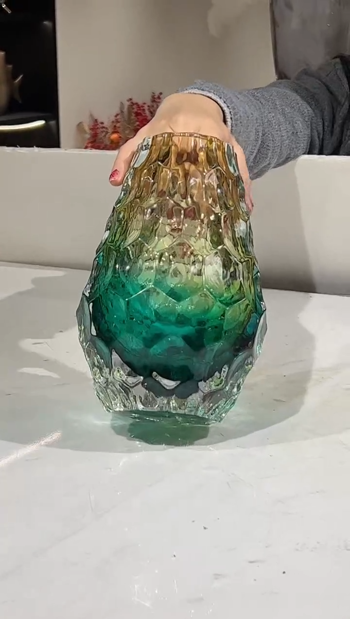 【闪购商品】琉璃磨刻花瓶