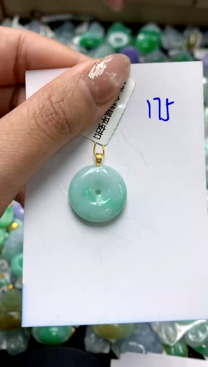 【闪购商品】翡翠颈饰18K金镶嵌111111111