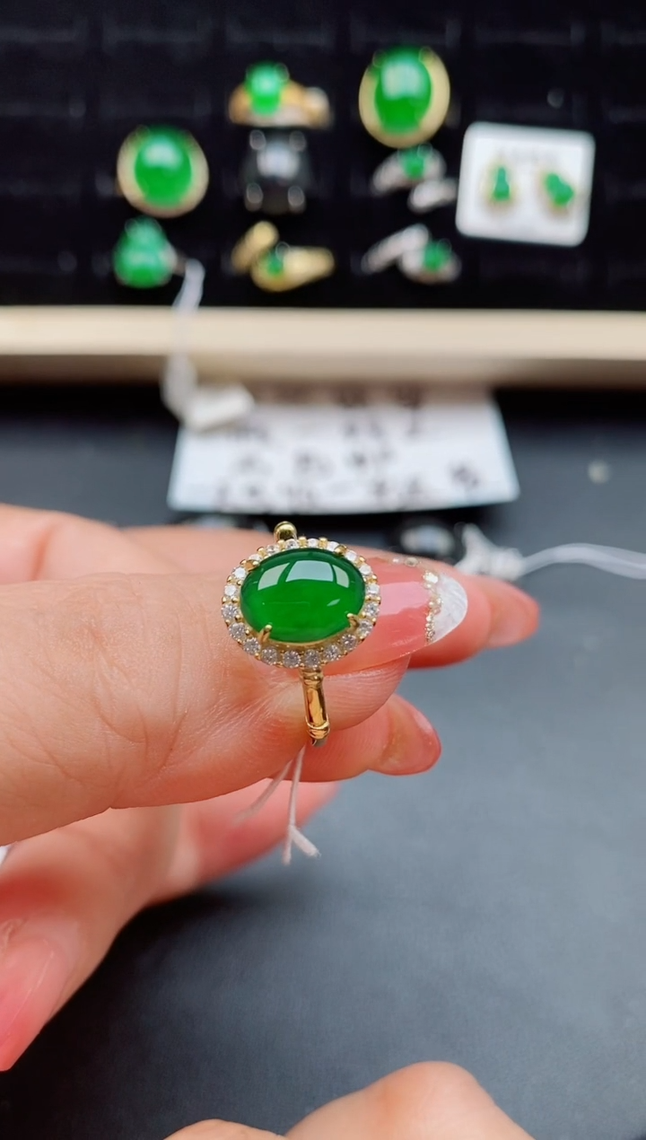 【闪购商品】翡翠戒指银S925镶嵌08580