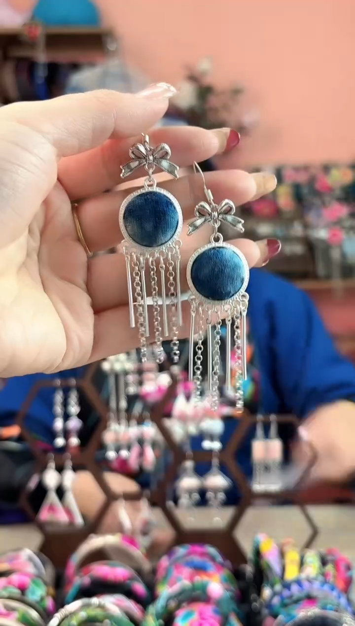 艺枝独绣手工饰品205