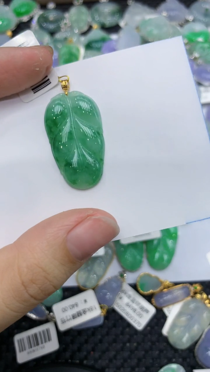 【闪购商品】翡翠颈饰18K金镶嵌111111111111