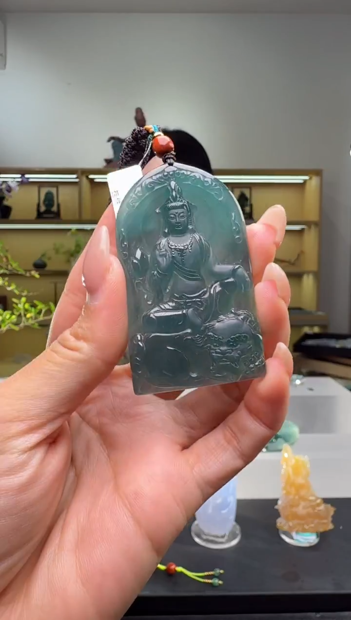 吊坠(赠链)未镶嵌翡翠文殊（多样性发其一）