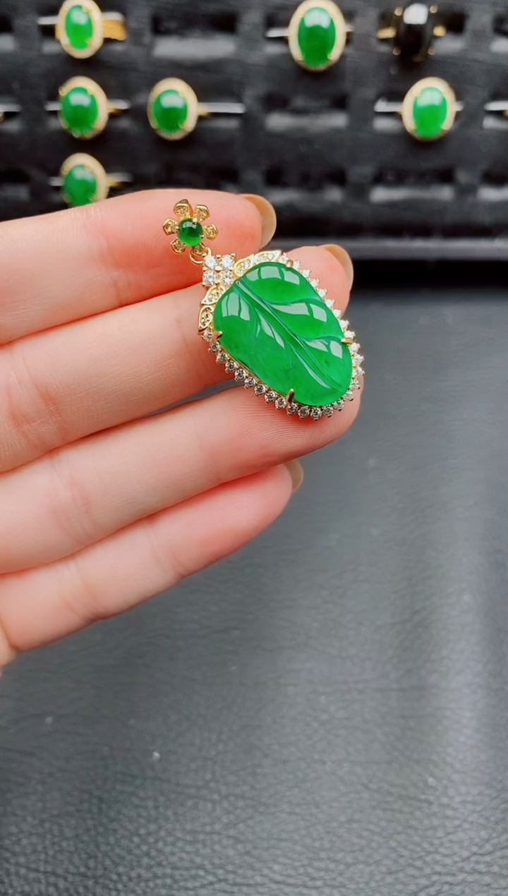 【闪购商品】翡翠颈饰银S925镶嵌天然a货翡翠172