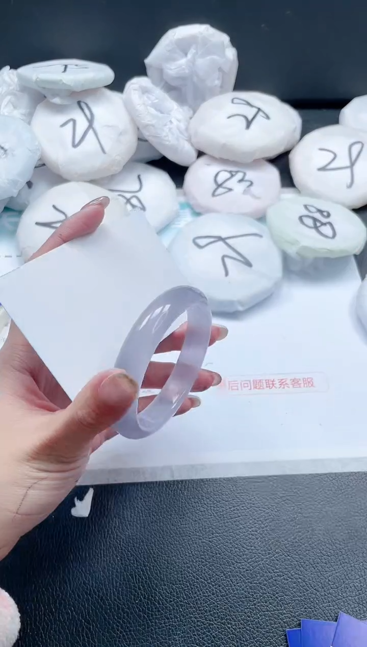 【闪购商品】石英质玉手镯未镶嵌12J300-54