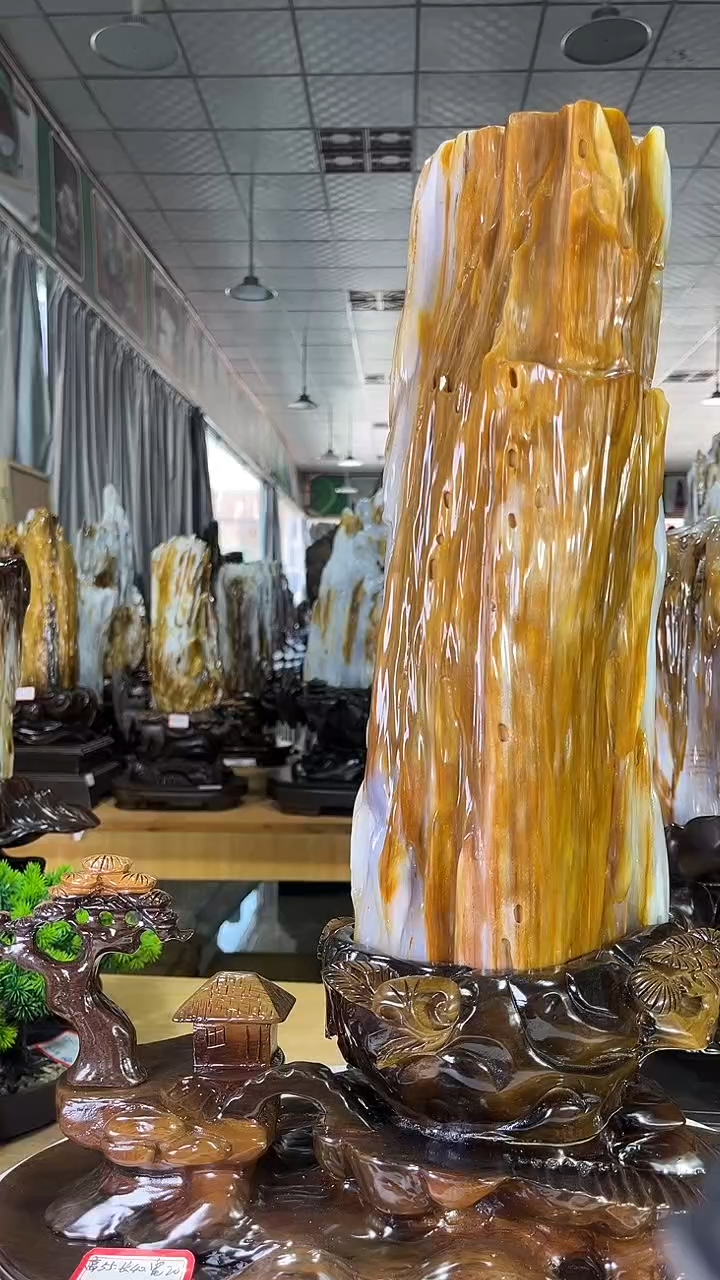 未镶嵌珠宝奇石硅化玉城**客2368