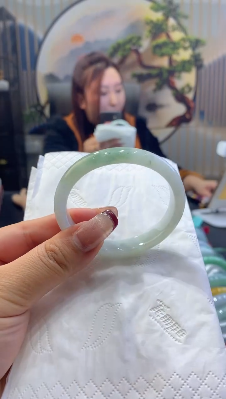 【闪购商品】翡翠手镯未镶嵌00009674