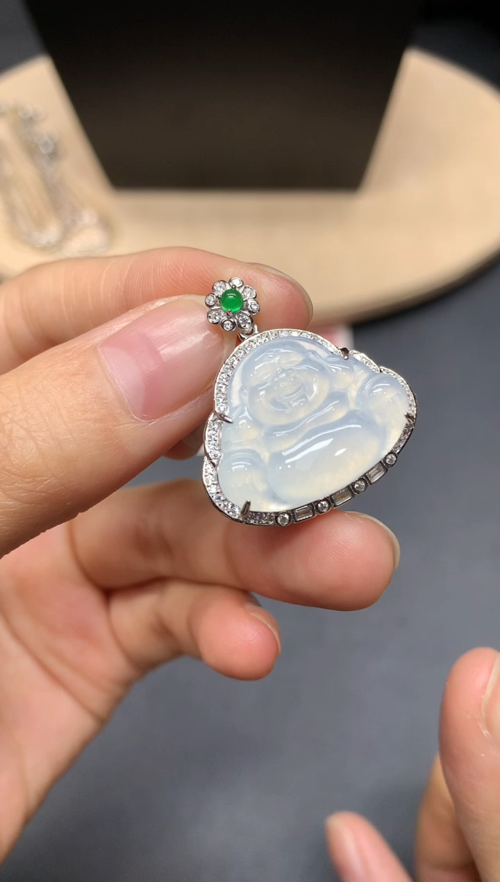 【闪购商品】翡翠吊坠(不含链)银S925镶嵌佛公【多样性发其一】