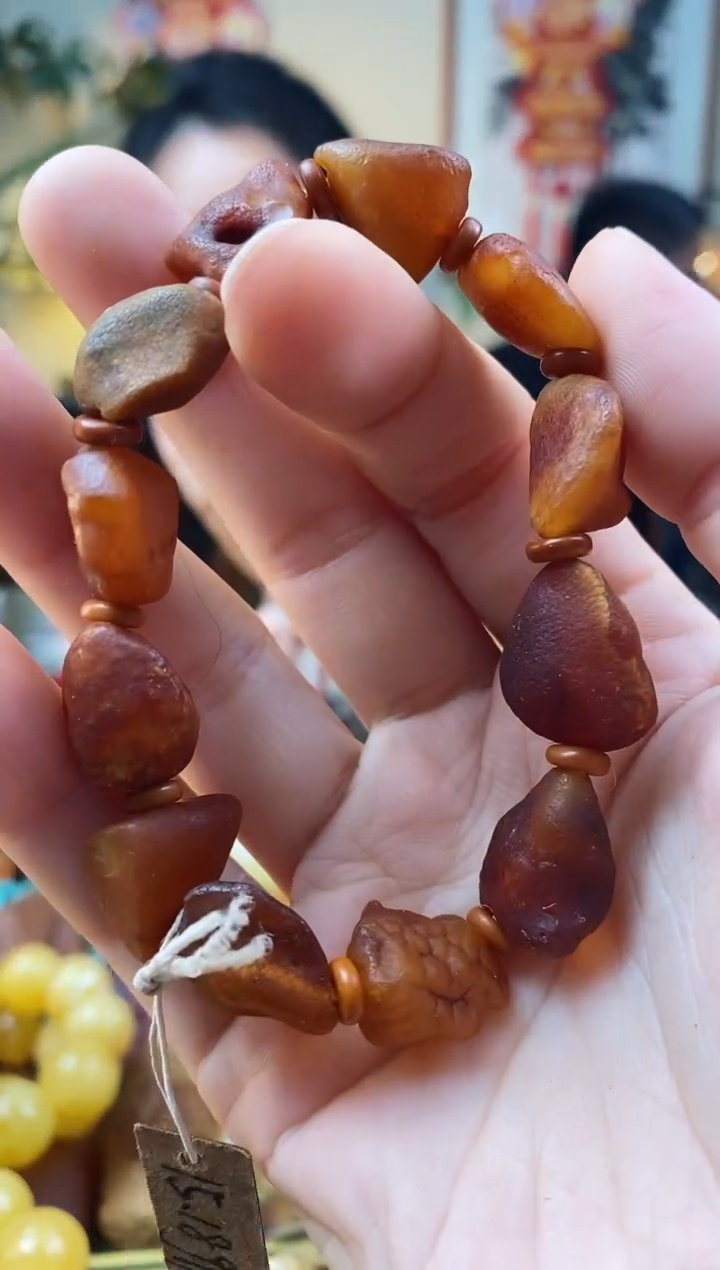 【闪购商品】琥珀手串未镶嵌手串