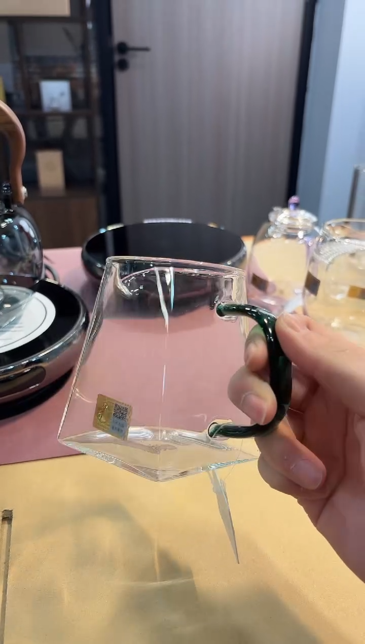 【闪购商品】禾器瀚然公道杯墨绿