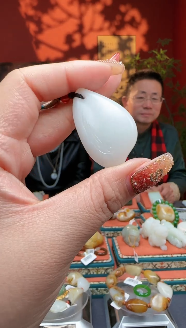 【闪购商品】和田玉吊坠未镶嵌吊坠