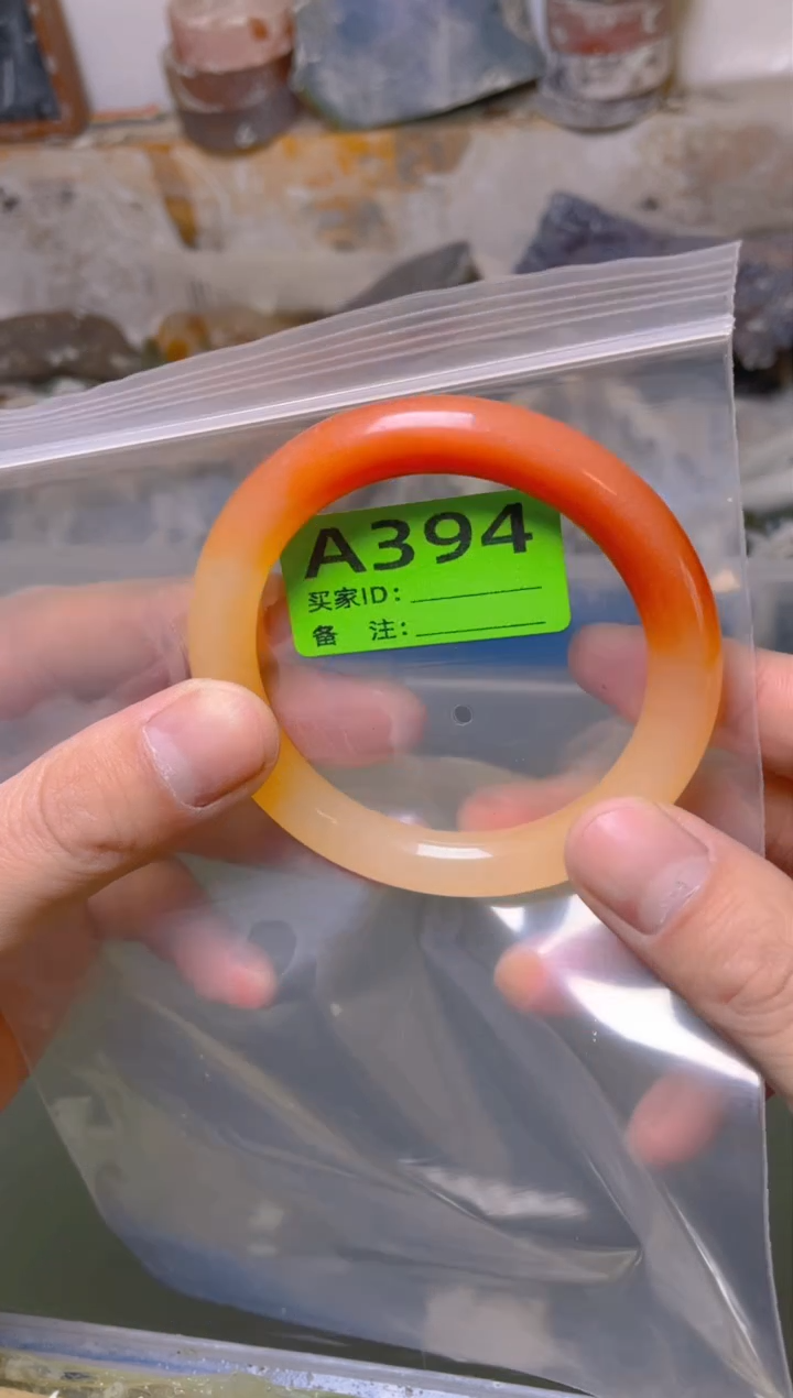 【闪购商品】石英质玉手镯未镶嵌54.5