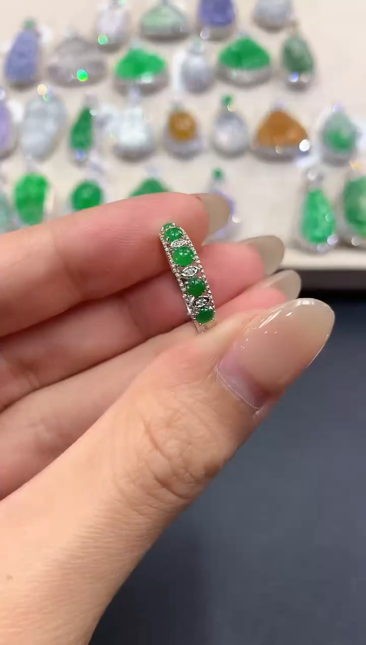 【闪购商品】翡翠戒指18K金镶嵌a36多样性一件发货