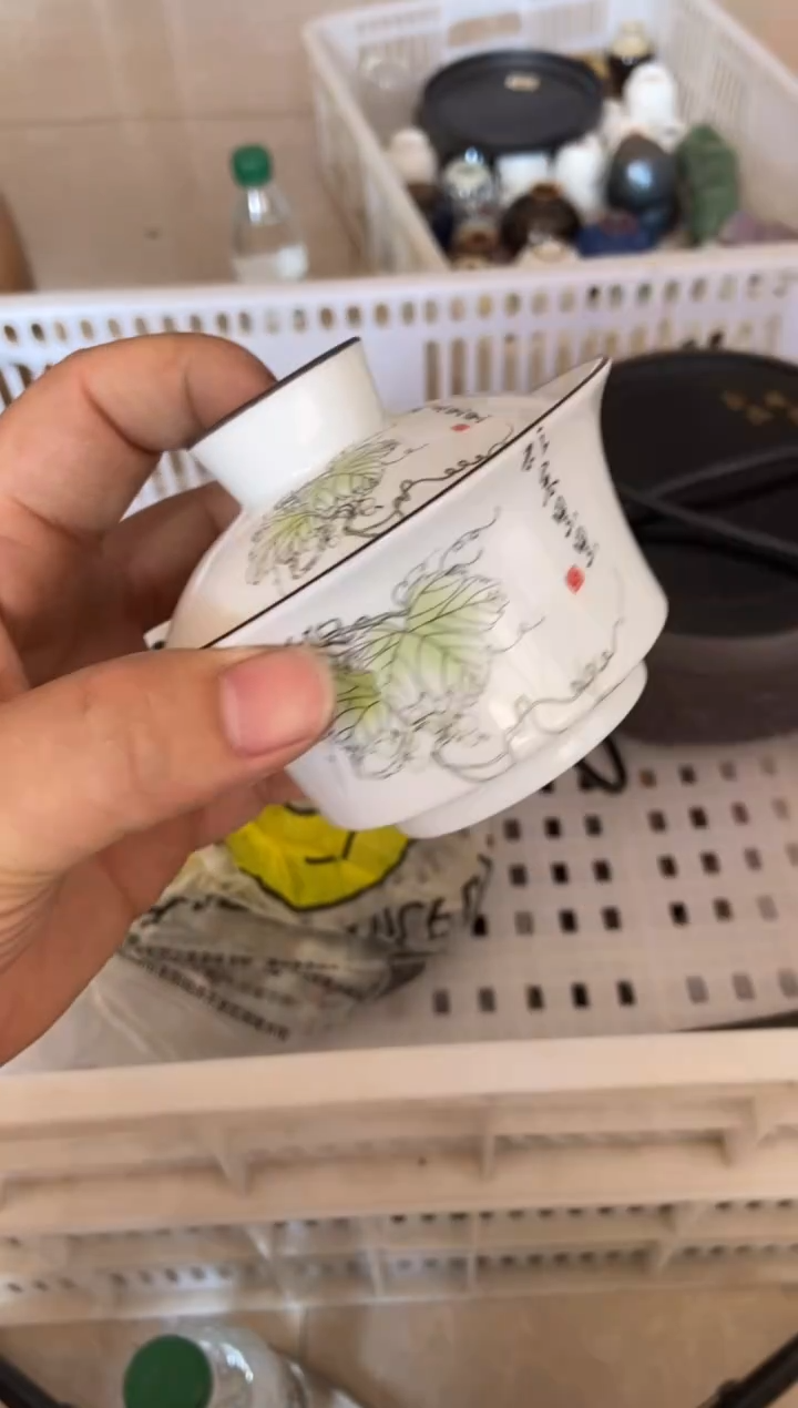 杯无运费险有瑕疵的有点脏介意勿拍