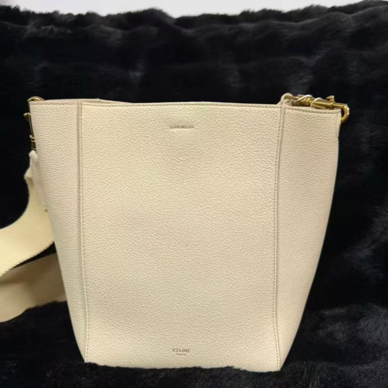 99新 Celine/思琳 celine白色水桶包