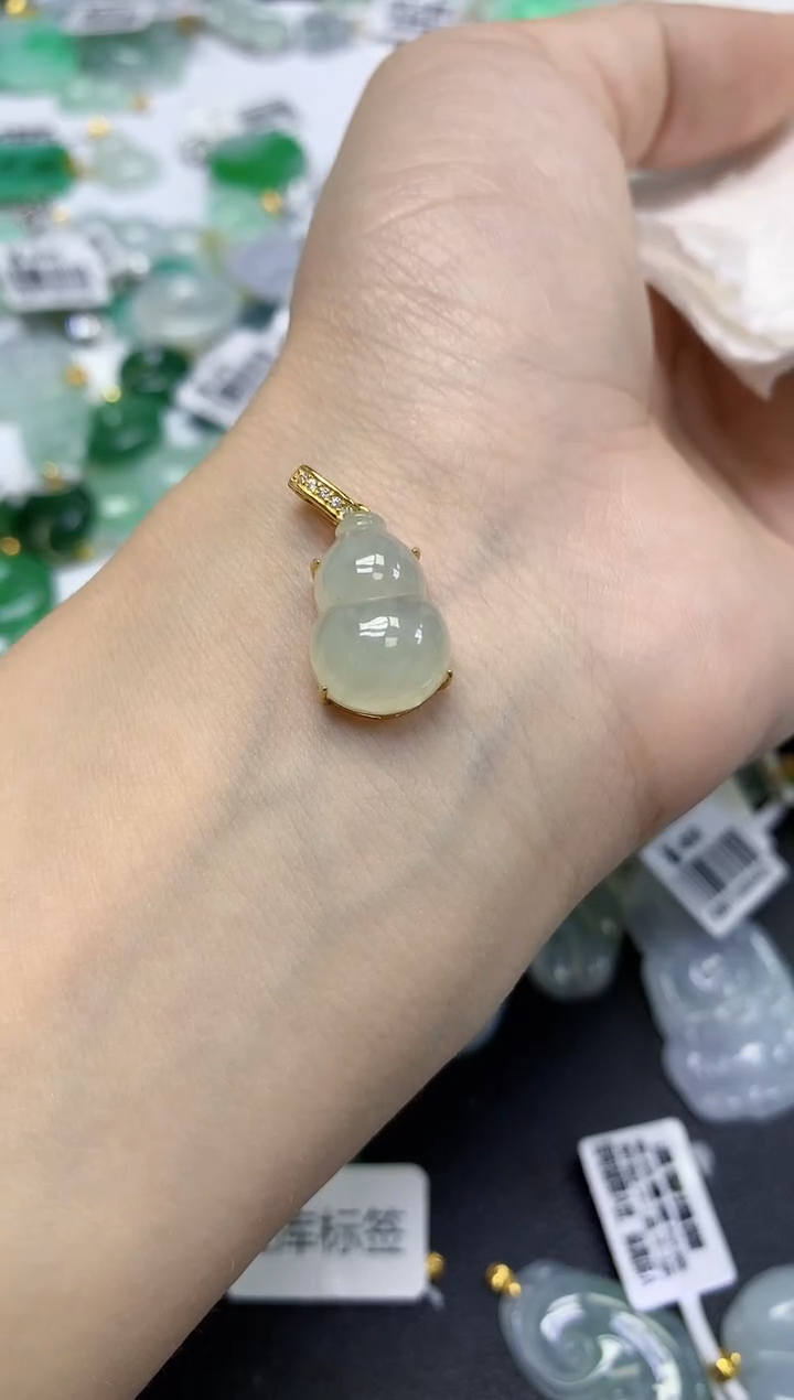 颈饰未镶嵌翡翠天然缅甸翡翠A货百元以上9元证书费自理