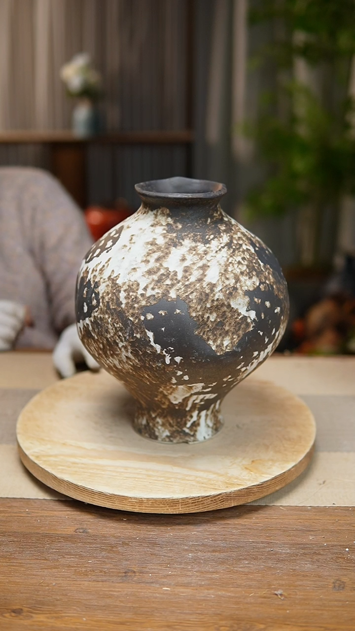 【闪购商品】陶瓷   花器诧寂黑灯笼