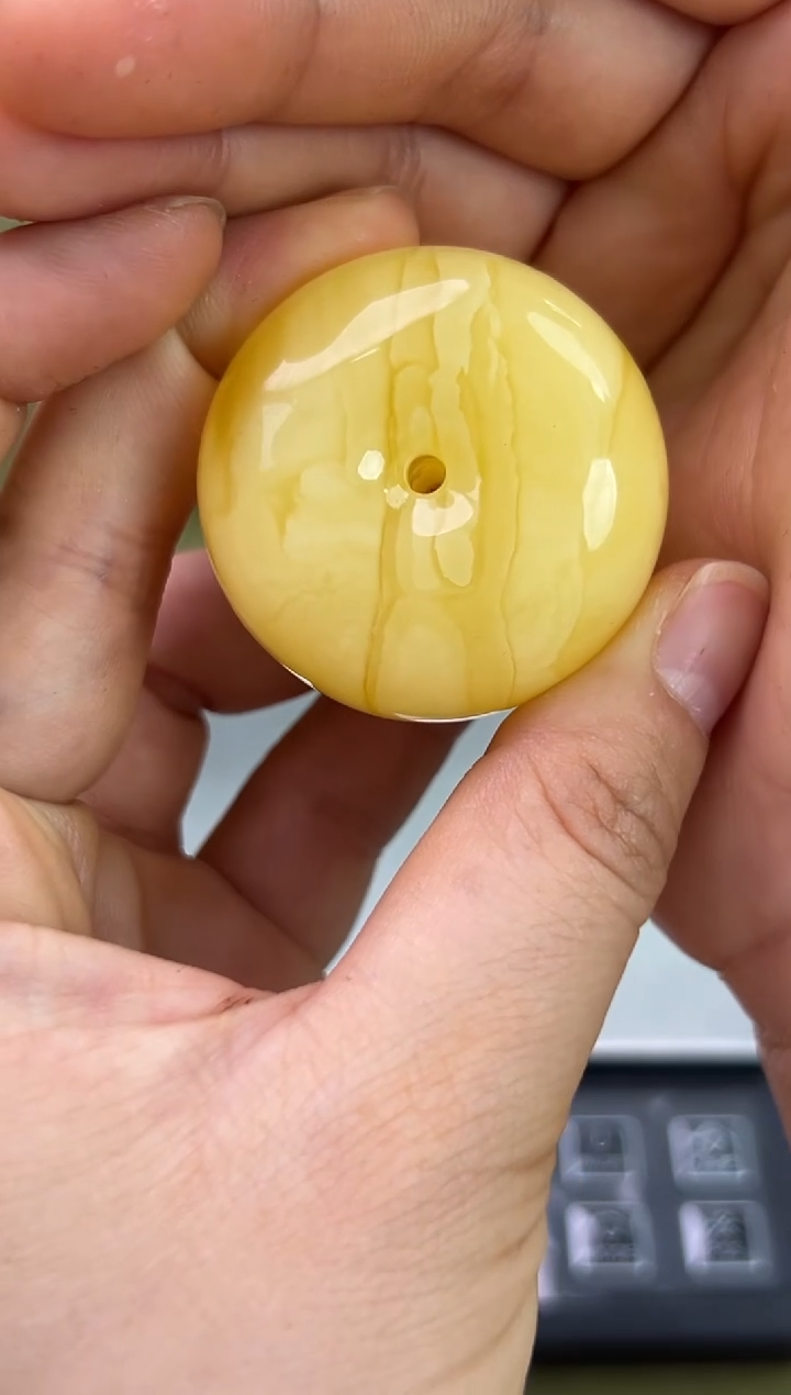 裸石琥珀未镶嵌琥珀蜜蜡吊坠