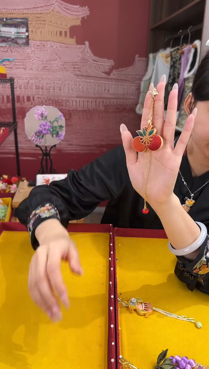 【闪购商品】刺绣苏绣世家非遗手工（压襟）   