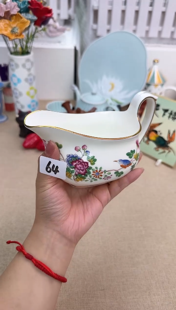 瓷片泡泡家的瓷器真好看