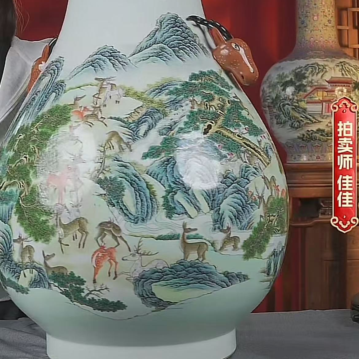 国呈拍卖古董瓷器