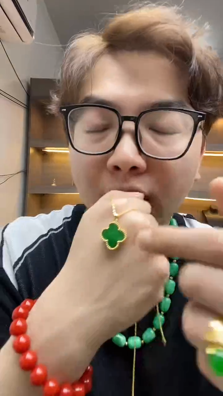 翡翠未镶嵌吊坠(赠链)【浠家定制】缅料高端四叶草吊坠